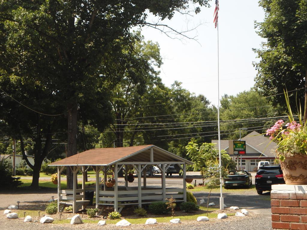 Flower Field Inn And Cottages Stroudsburg Exterior foto