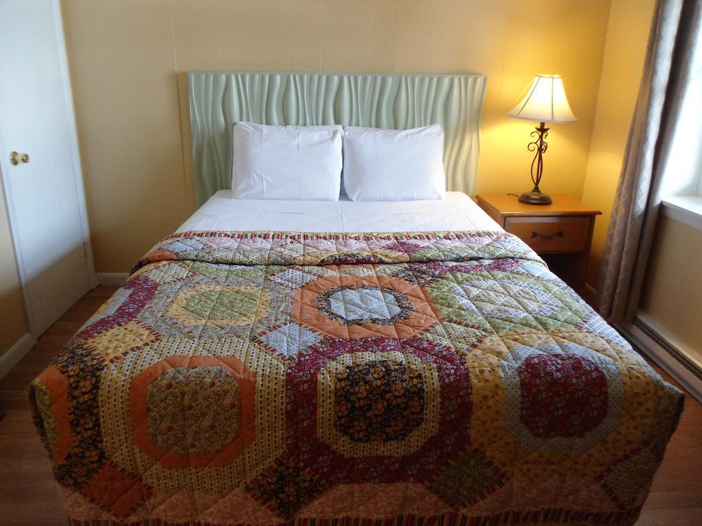 Flower Field Inn And Cottages Stroudsburg Cameră foto