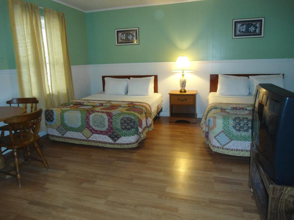 Flower Field Inn And Cottages Stroudsburg Cameră foto