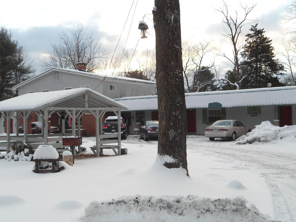 Flower Field Inn And Cottages Stroudsburg Exterior foto